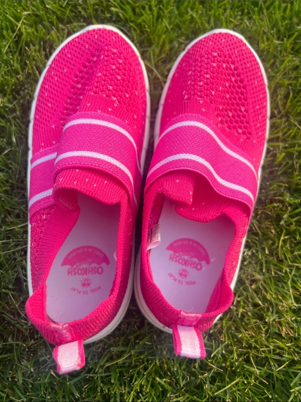 OshKosh B'gosh Bright Pink Slip-On Knit Water Shoes
